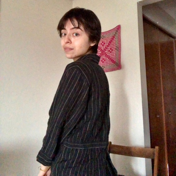 Meet your posher, Magda - Picture 2 of 6